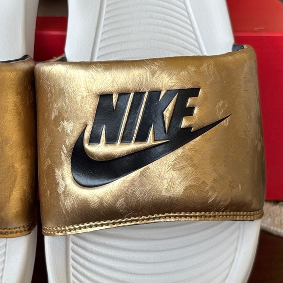 Brand New Nike Victori One Slides Metallic Gold w/ Black Comfort Sport Sandals - Picture 6 of 16